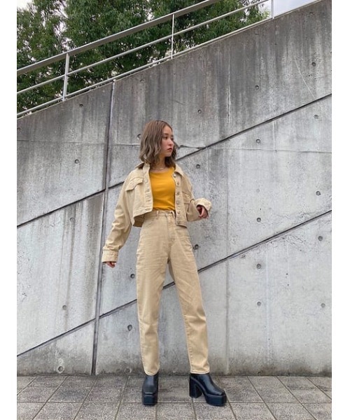SLY（スライ）の「LUCAS CROP JK-E デニムジャケット（デニムジャケット・レディース・ベージュ・2/1）」の17枚目の写真