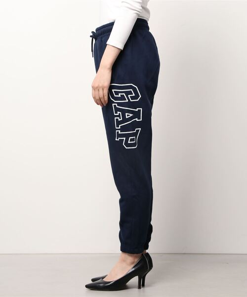 GAP(ギャップ)の「イージージョガー (セットアップ対応)(スウェットパンツ・レディース・ブラック/ネイビー/グレー/アイボリー/ピンク・S/M/XXS/L/XS)」の9枚目の写真