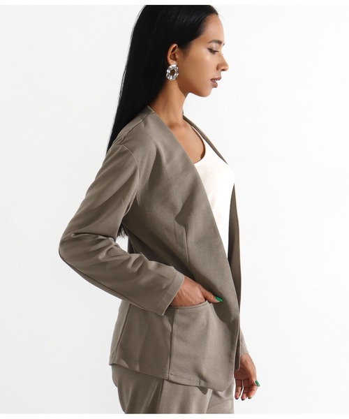 Settimissimo（セッティミッシモ）の「カットジョーゼットノーカラージャケット（ノーカラーコート・レディース・ブラック/モカ・M）」の7枚目の写真