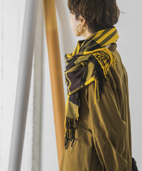 URBAN RESEARCH（アーバンリサーチ）の「カシミヤタッチストール（マフラー・レディース・ブラック/アイボリー/その他1/その他2/その他3/グレー系その他・FREE）」の17枚目の写真