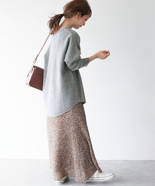 SLOBE IENA（スローブイエナ）の「SUPER GEELONG クルーネックプルオーバー◆（ニット/セーター・レディース・グレー系その他/ブラウン/ナチュラル/ブラック・FREE）」の17枚目の写真