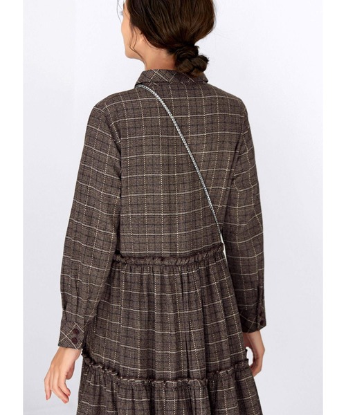 STYLE DELI（スタイルデリ）の「【LUXE】ステッチチェック柄ティアードワンピース（ワンピース・レディース・ブラック/ブラウン・01/02）」の9枚目の写真
