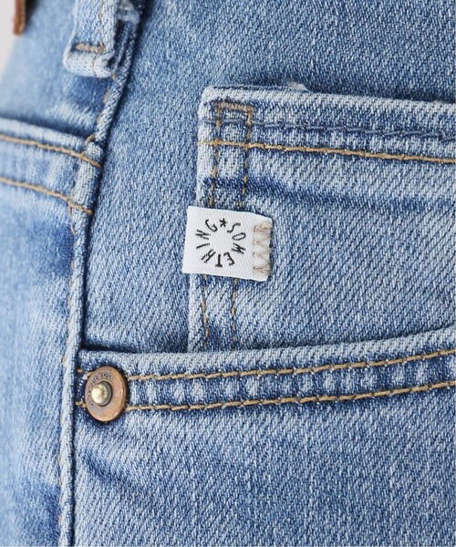 SOMETHING（サムシング）の「【SOMETHING/サムシング】lisa flare（デニムパンツ・レディース・ライトブルー・38/36）」の20枚目の写真