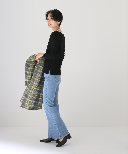 SOMETHING（サムシング）の「【SOMETHING/サムシング】lisa flare（デニムパンツ・レディース・ライトブルー・38/36）」の19枚目の写真