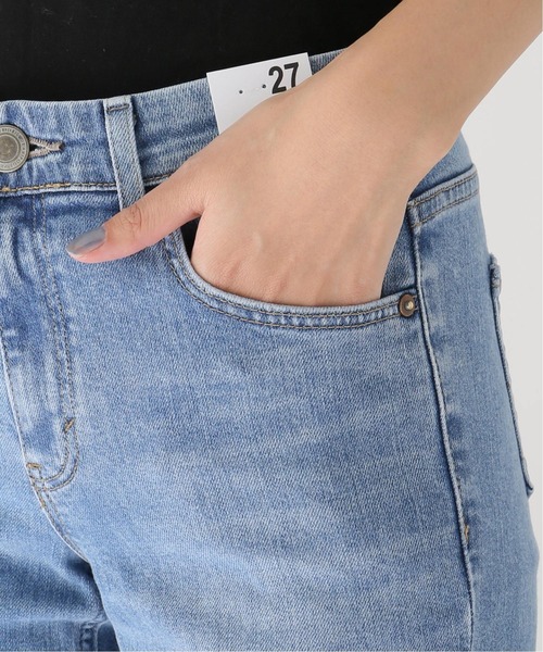 SOMETHING（サムシング）の「【SOMETHING/サムシング】lisa flare（デニムパンツ・レディース・ライトブルー・38/36）」の4枚目の写真