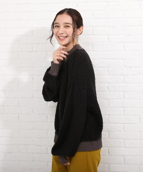 SHOO・LA・RUE(シューラルー)の「◆ゆるブークレニット(ニット/セーター・レディース・ブラック/ピンク/グレー系3・00)」の1枚目の写真