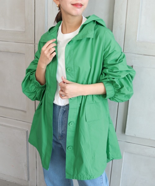 moment+（モーメントプラス）の「シアーナイロンワッシャーマルチWAYボリュームスリーブマウンテンパーカー（マウンテンパーカー・レディース・ブラック/ベージュ/オフホワイト/カーキ/ブルー/ライトグリーン・M）」の7枚目の写真