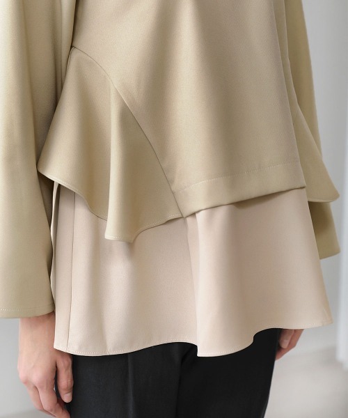 Bou Jeloud（ブージュルード）の「【WEB限定】ティアードトップス（シャツ/ブラウス・レディース・ライトカーキ/ブラック・38）」の16枚目の写真