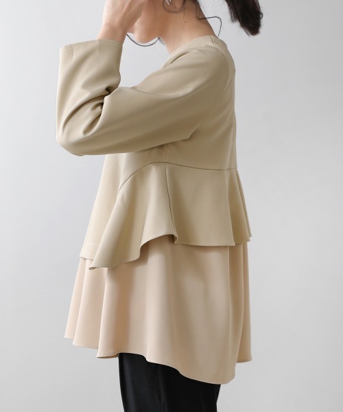 Bou Jeloud（ブージュルード）の「【WEB限定】ティアードトップス（シャツ/ブラウス・レディース・ライトカーキ/ブラック・38）」の12枚目の写真