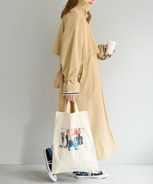 SOMETHING(サムシング)の「【SOMETHING/サムシング】PHOTO TOTE(トートバッグ・レディース・オフホワイト・FREE)」の11枚目の写真