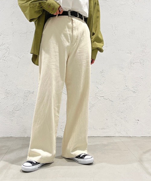 apres jour mignon(アプレジュールミニョン)の「ツイルストレートパンツ【ZOZOTOWN限定アイテム】(その他パンツ・レディース・ネイビー/ベージュ/オフホワイト・MEDIUM/X-LARGE/SMALL)」の4枚目の写真