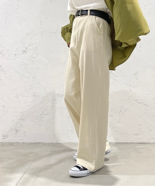 apres jour mignon(アプレジュールミニョン)の「ツイルストレートパンツ【ZOZOTOWN限定アイテム】(その他パンツ・レディース・ネイビー/ベージュ/オフホワイト・MEDIUM/X-LARGE/SMALL)」の6枚目の写真
