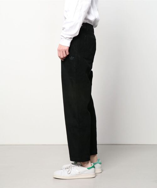 セール アディダス スケートボーディング チーム トラック スラックス ジェンダーニュートラル アディダス オリジナルス メンズ レディース その他パンツ Adidas アディダス のファッション通販 Zozotown