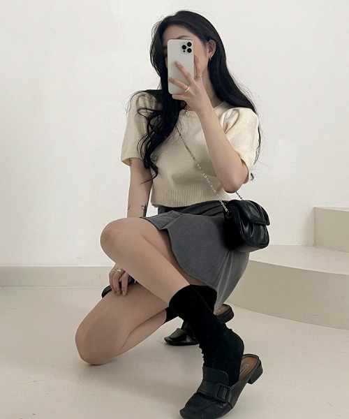BEIDELLI（ベイデリー）の「[BELLIDE MADE] スクエアネッククロップ半袖カットソー（Tシャツ/カットソー・レディース・アイボリー/グレー/イエロー・FREE）」の15枚目の写真