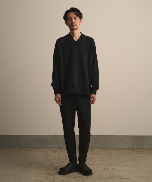 和ROBE(ワローブ)の「和ROBE / JUBAN WIDE SWEAT(スウェット・メンズ・ブラック/グレー/スモークピンク/プラム/グリーン/アイボリー/マスタード・1/2/3)」の14枚目の写真