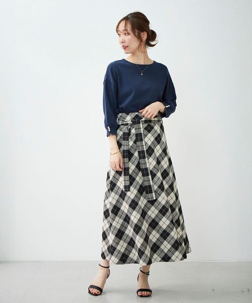 le.coeur blanc(ルクールブラン)の「リネンライクバイヤスチェックフレアスカート(スカート・レディース・ベージュ系その他2/ブラック系その他・38)」の8枚目の写真