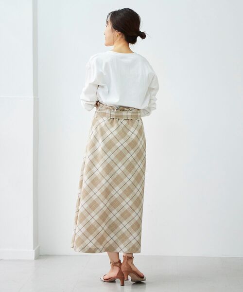 le.coeur blanc(ルクールブラン)の「リネンライクバイヤスチェックフレアスカート(スカート・レディース・ベージュ系その他2/ブラック系その他・38)」の17枚目の写真