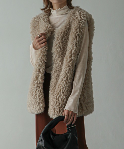 シアーハイネックトップス