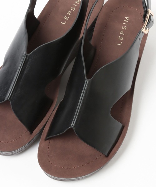 LEPSIM（レプシィム）の「やみつき！クッションウエッジサンダル　264204（サンダル・レディース・ブラック/シルバー/グレイッシュベージュ・SMALL/MEDIUM/LARGE）」の15枚目の写真