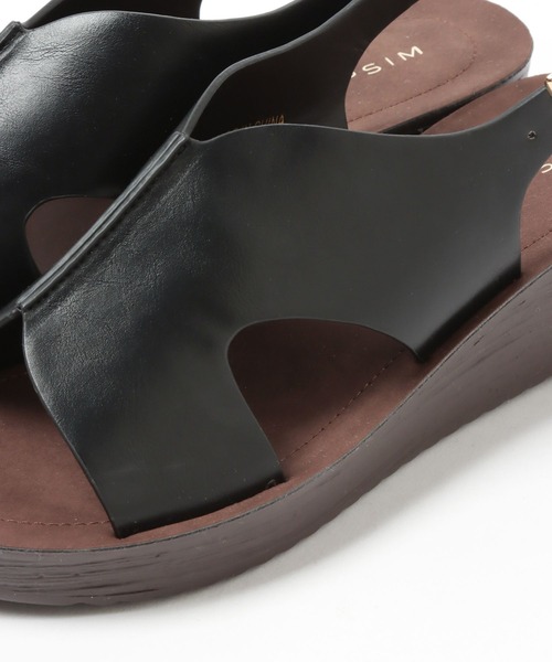 LEPSIM（レプシィム）の「やみつき！クッションウエッジサンダル　264204（サンダル・レディース・ブラック/シルバー/グレイッシュベージュ・SMALL/MEDIUM/LARGE）」の17枚目の写真