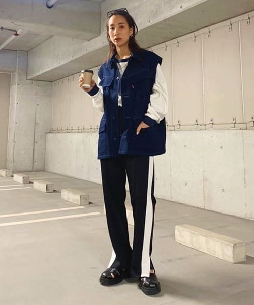 RODEO CROWNS WIDE BOWL（ロデオクラウンズワイドボウル）の「ファティーグルーズベスト（ベスト・レディース・ネイビー/カーキ・FREE）」の6枚目の写真