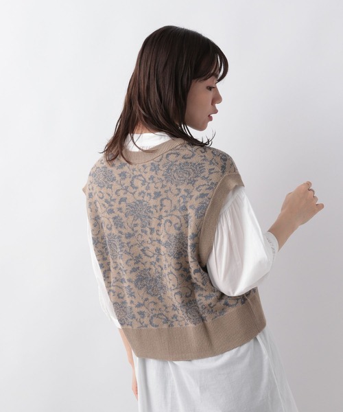 RAGEBLUE（レイジブルー）の「2WAYフラワー柄ニットベスト（ベスト・レディース・ブラック/ベージュ/グリーン・FREE）」の3枚目の写真
