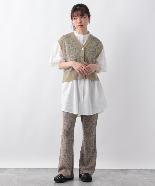 RAGEBLUE（レイジブルー）の「2WAYフラワー柄ニットベスト（ベスト・レディース・ブラック/ベージュ/グリーン・FREE）」の11枚目の写真