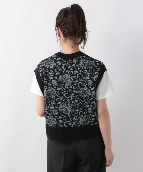 RAGEBLUE（レイジブルー）の「2WAYフラワー柄ニットベスト（ベスト・レディース・ブラック/ベージュ/グリーン・FREE）」の12枚目の写真