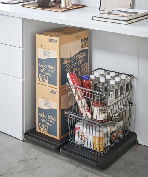 BIRTHDAY BAR(バースデイバー)の「tower 台車(収納グッズ・レディース・ホワイト/ブラック・フリー)」の1枚目の写真