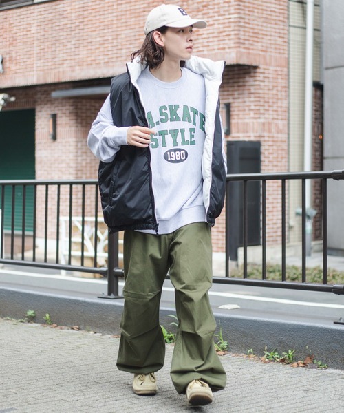 WEGO(ウィゴー)の「WEGO/リバーシブルエコダウンベスト(ダウンベスト・メンズ・ホワイト/ベージュ/その他1/ブラック・MEDIUM/LARGE)」の17枚目の写真