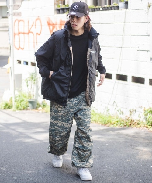 WEGO(ウィゴー)の「WEGO/リバーシブルエコダウンベスト(ダウンベスト・メンズ・ホワイト/ベージュ/その他1/ブラック・MEDIUM/LARGE)」の22枚目の写真