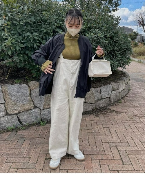 ap retro(アプレトロ)の「ボリュームスリーブMA-1ブルゾン(MA-1・レディース・アイボリー/グレイッシュベージュ/カーキ/ブラック/ライトカーキ・FREE)」の22枚目の写真