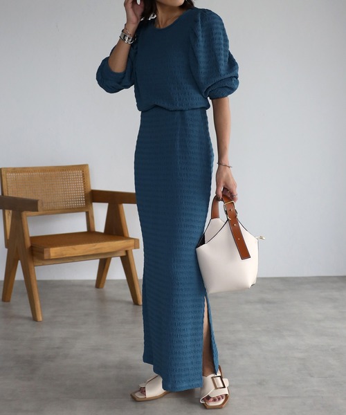 mi via loca(ミヴィアロカ)の「シャーリングタイトスカート(スカート・レディース・ブラック/ベージュ/ブルー・FREE)」の13枚目の写真