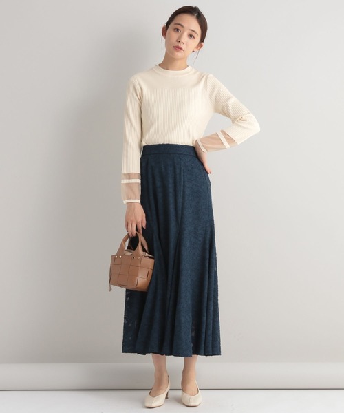 Andemiu（アンデミュウ）の「ソデシアーリブニット147289（ニット/セーター・レディース・オフホワイト/ベージュ/ブルー・FREE）」の10枚目の写真