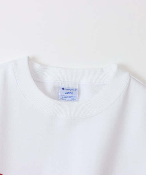 Champion（チャンピオン）の「【Champion/チャンピオン】メンズ ベーシック クルーネックスウェットシャツ（スウェット・メンズ・ホワイト/ブラック/ネイビー/ブラウン/グレー・SMALL/MEDIUM/LARGE/X-LARGE）」の8枚目の写真