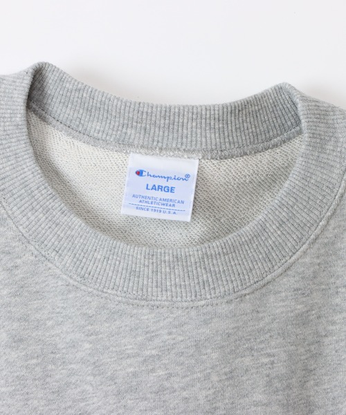 Champion（チャンピオン）の「【Champion/チャンピオン】メンズ ベーシック クルーネックスウェットシャツ（スウェット・メンズ・ホワイト/ブラック/ネイビー/ブラウン/グレー・SMALL/MEDIUM/LARGE/X-LARGE）」の15枚目の写真