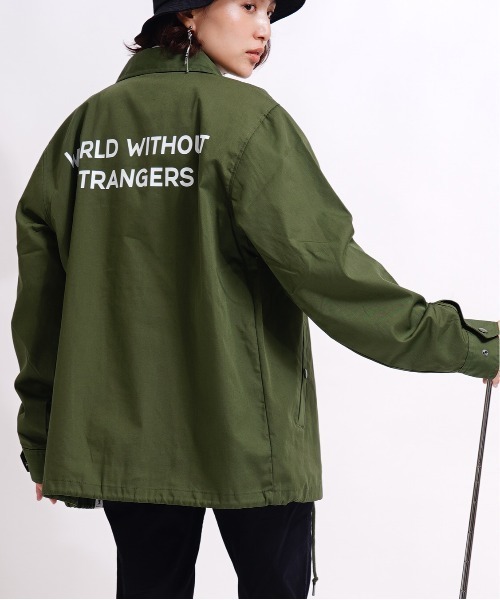 GIORDANO（ジョルダーノ）の「[GIORDANO] ライオン刺繍 コーチジャケット (撥水加工)（ブルゾン・レディース・ブラック/ダークグリーン/ベージュ・MEDIUM/LARGE）」の3枚目の写真