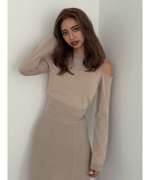 GYDA(ジェイダ)の「【セットアップ着用可】ビスチェレイヤードライク ロングスリーブニットトップス(ニット/セーター・レディース・ブラック/ベージュ・FREE)」の6枚目の写真