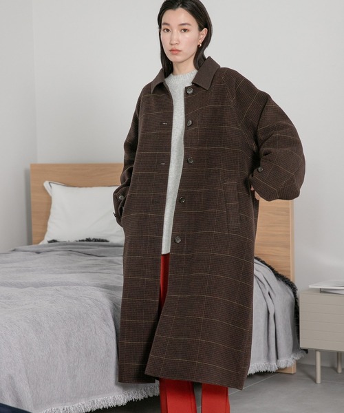 LOWRYS FARM（ローリーズファーム）の「メリノダブルフェイスステンコート　285072（ステンカラーコート・レディース・アイボリー/チャコールグレー/チェック・FREE）」の4枚目の写真