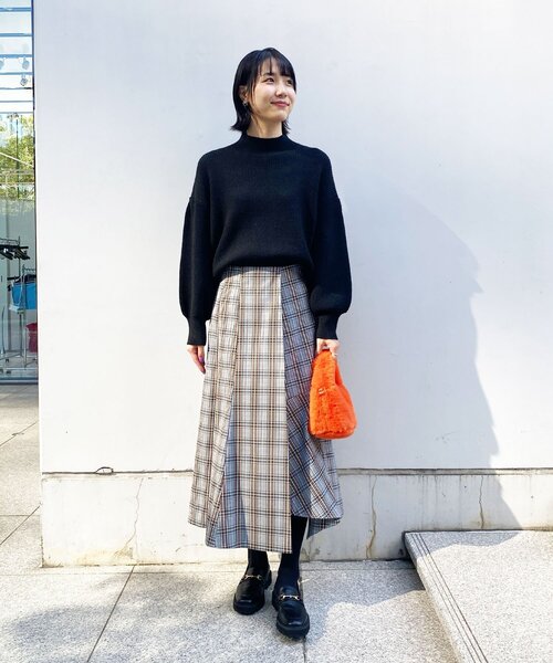 OPAQUE.CLIP（オペークドットクリップ）の「◆ミニマルフェイクファーショルダーバッグ【2WAY】（ショルダーバッグ・レディース・ブラウン系その他/ホワイト/オレンジ・00）」の21枚目の写真