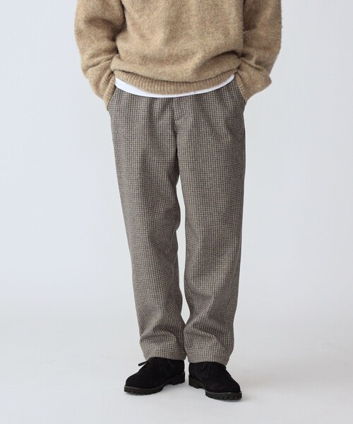 SHIPS（シップス）の「SHIPS: WOOLLET チェック柄 リラックス イージーパンツ（スラックス・メンズ・ブラウン/ダークグレー・SMALL/MEDIUM/LARGE/X-LARGE）」の2枚目の写真
