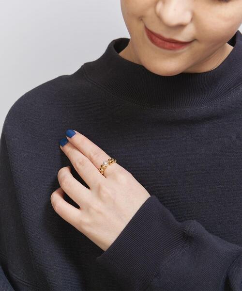 BEAUTY&YOUTH UNITED ARROWS（ビューティーアンドユースユナイテッドアローズ）の「メタル ロール フェイクパール リング（リング・レディース・ゴールド・11）」の5枚目の写真