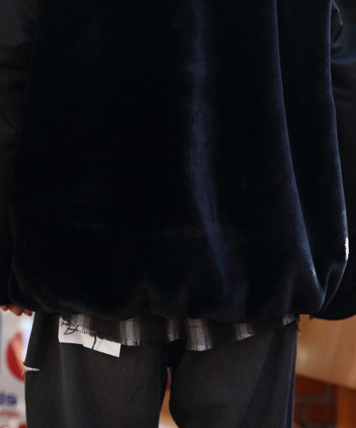 ８(eight)（エイト）の「ファー切替ＭＡー1ジャケット（MA-1・メンズ・アイボリー/カーキ/ブラック・MEDIUM/LARGE）」の8枚目の写真