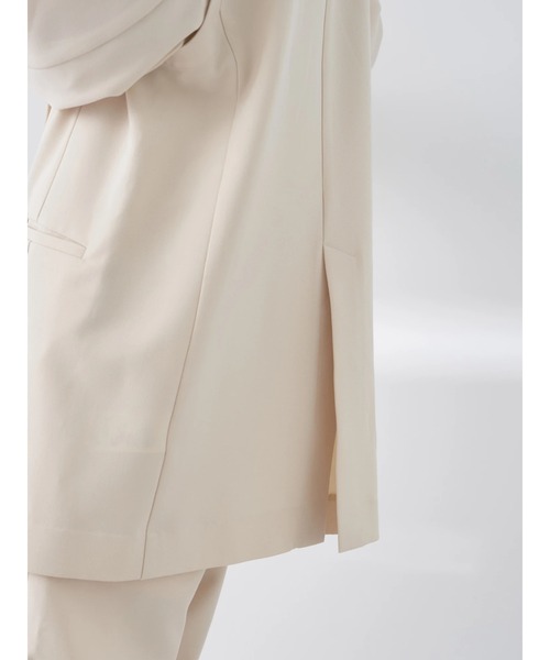 earth music&ecology（アースミュージックアンドエコロジー）の「2WAYテーラードジャケット（テーラードジャケット・レディース・ベージュ/ネイビー・FREE）」の20枚目の写真