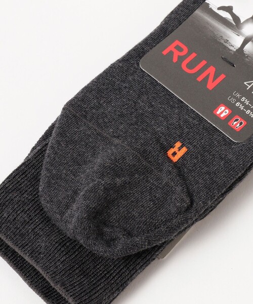 FALKE（ファルケ）の「FALKE / RUN SOCKS（ソックス/靴下・メンズ・ブラック/ホワイト/ライトグレー/チャコールグレー・39-41/42-43）」の7枚目の写真