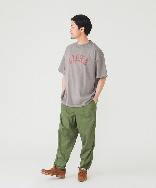 BEAMS（ビームス）の「BEAMS / スーベニア Tシャツ（Tシャツ/カットソー・メンズ・ベージュ/ネイビー/グレー・S/M/L/XL）」の21枚目の写真