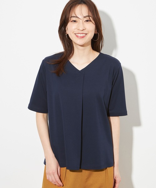 Petit Honfleur(プチオンフルール)の「【UVカット・接触冷感】さらさらタックプルオーバー(Tシャツ/カットソー・レディース・モカ/グリーン/ネイビー・L/M)」の3枚目の写真