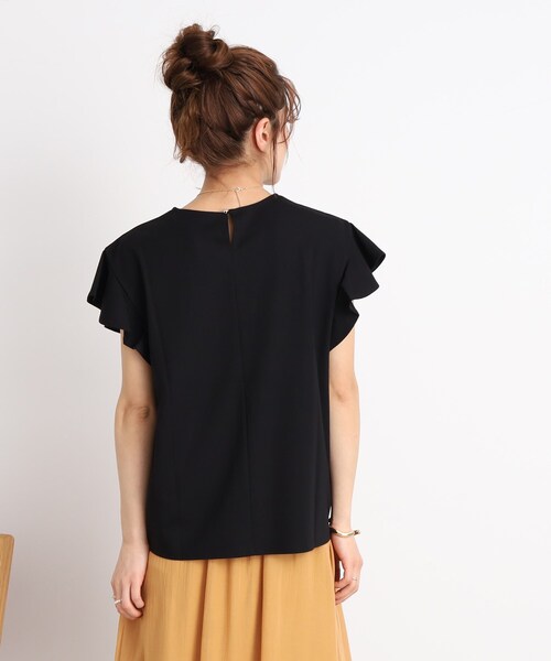 DRESKIP（ドレスキップ）の「◆【接触冷感】女性らしく好印象◎お袖ラッフル トップス（Tシャツ/カットソー・レディース・ブラック/ライトベージュ/ライトブルー/オフホワイト・02/03/04）」の17枚目の写真