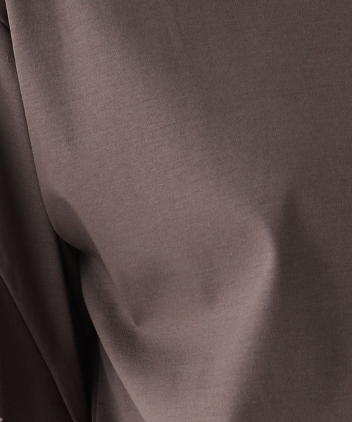 OPAQUE.CLIP（オペークドットクリップ）の「◆シルキースーピマ フリルスリーブカットソー【イージーケア/接触冷感/洗濯機洗い可】（Tシャツ/カットソー・レディース・ブラウン系その他/ブラック/オフホワイト/ダークブラウン/ボルドー・38/36/34/42/40）」の14枚目の写真