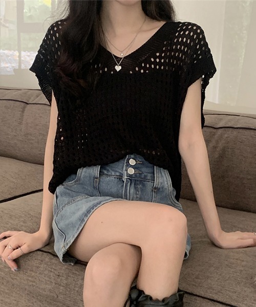 SEN TOKYO（セントーキョー）の「アクセサリー感覚でスタイリングにプラス！Vネックニットメッシュベスト（ベスト・レディース・ホワイト/ブラウン/アイボリー/ブラック・FREE）」の3枚目の写真